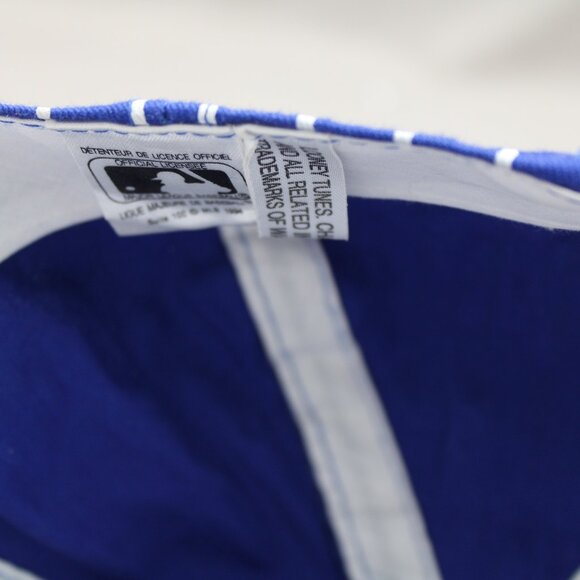 Toronto Blue Jays Hat (VTG) - Taz Stealing a Base - Adult Stretch Fit - Picture 9 of 9